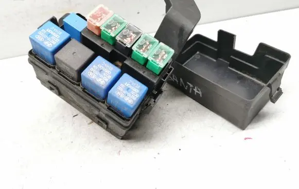 Hyundai Santa Fe Fuse module N914222B19202