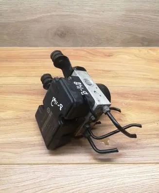 Skoda Octavia Mk2 (1Z) ABS Pump 1K0907379AK 10097003253 00044913E3