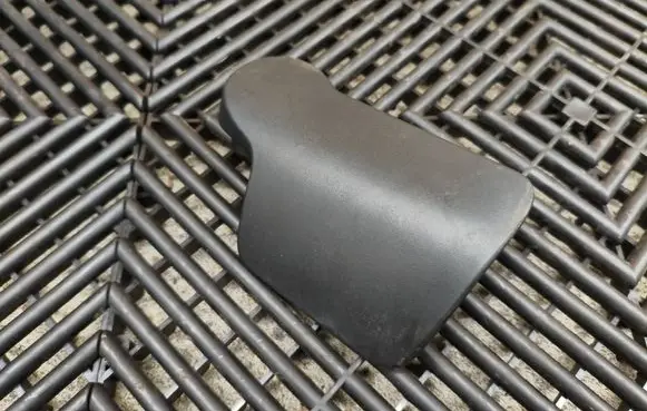 Audi A6 C7 Engine bonnet (hood) release handle 8T1823533