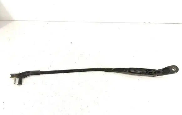 Front wiper blade arm