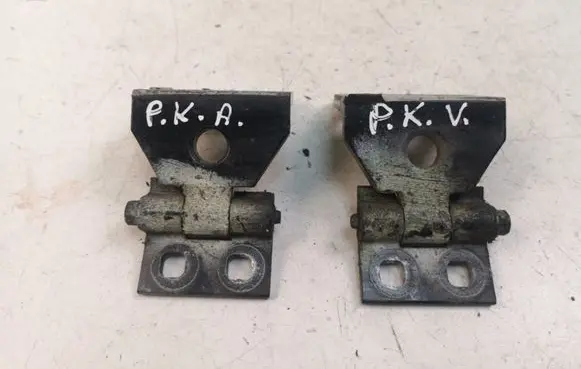 BMW X3 E83 Front door hinge set 3402821 3402819