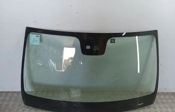 Mercedes-Benz E W213 Front windscreen/windshield window 