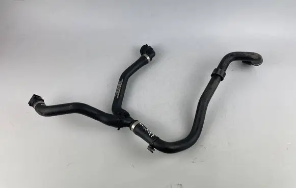 Mercedes-Benz E W213 Engine coolant pipe/hose A2135017800