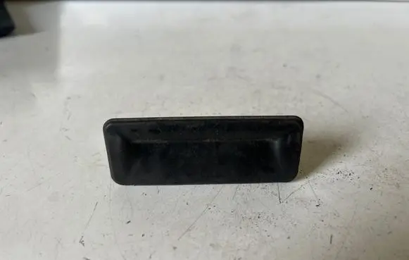 Skoda Octavia Mk2 (1Z) Tailgate/trunk/boot exterior handle 1Z0827574