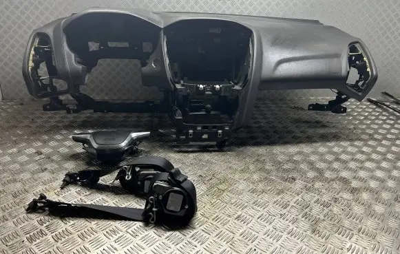 Ford Focus Dashboard