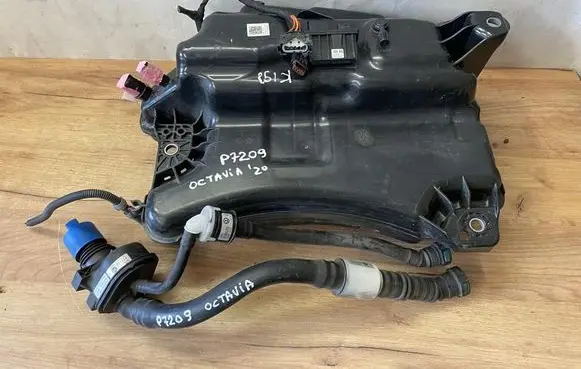 Skoda Octavia Mk4 AdBlue liquid reservoir 5WA131877B