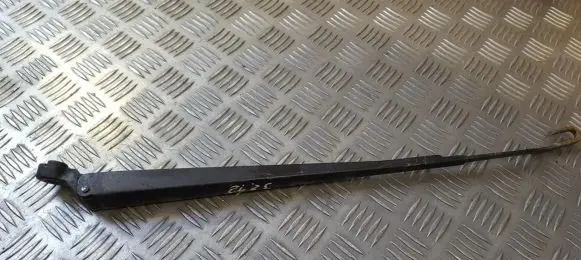 Renault Scenic I Front wiper blade arm 7700843525
