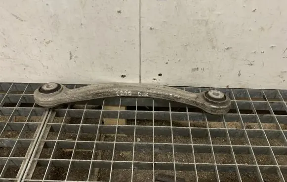 Mercedes-Benz C W204 Rear upper control arm/wishbone