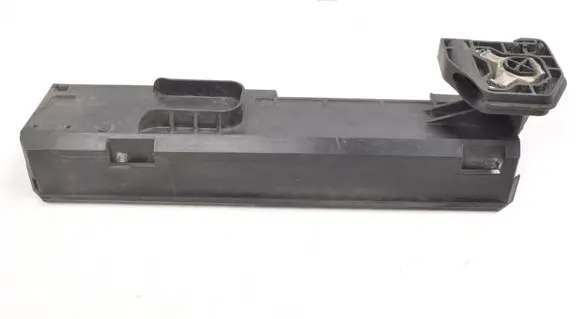 BMW i3 Radiator mount bracket 7616026