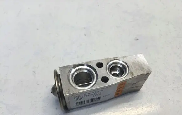 Air conditioning (A/C) expansion valve