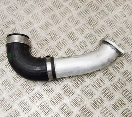Intercooler hose/pipe