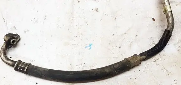 Subaru Forester SF Air conditioning (A/C) pipe/hose