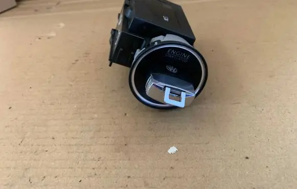 Volkswagen PASSAT B6 Ignition lock contact 3C0905843 333003401 116033032857