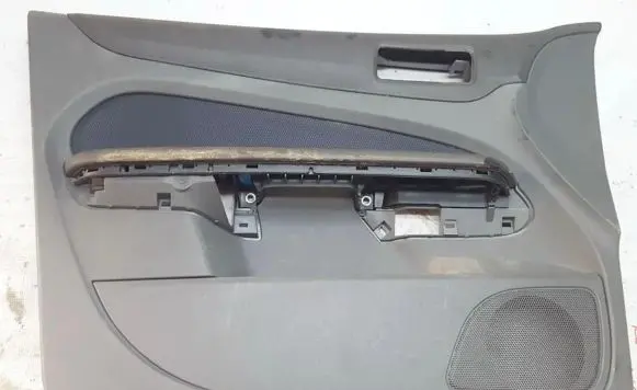 Ford Focus Front door card panel trim 4m51a23943c 4m51-a23943-c