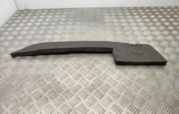 Renault Kadjar Fender end trim 