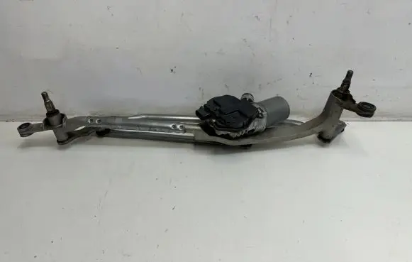 Land Rover Discovery 5 Front wiper linkage and motor JPLA17500BD