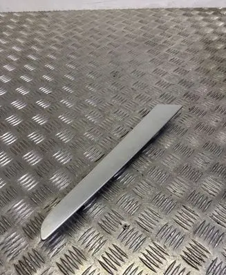 Audi Q5 SQ5 8R Front door trim bar 8R0867409 8R0867419