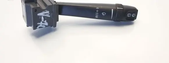 Volvo V70 Wiper control stalk 30768100 05W39D