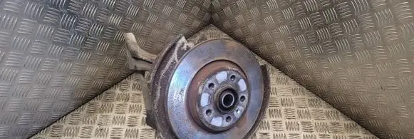 Rear wheel hub