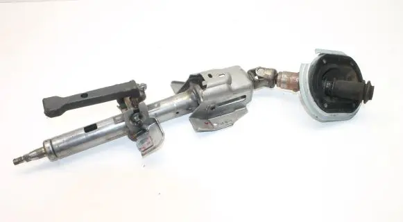 Mitsubishi Pajero Steering rack mechanical part 