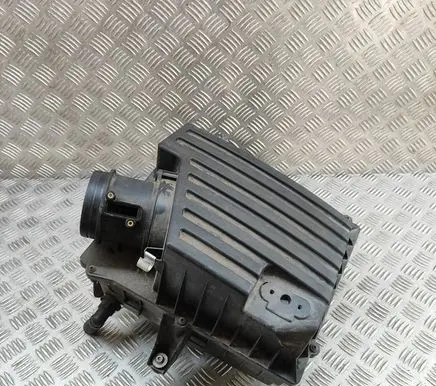 Volkswagen Amarok Air filter box 2H6129607 2H0129618