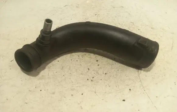 Volvo V70 Intercooler hose/pipe 30714480 BD4114