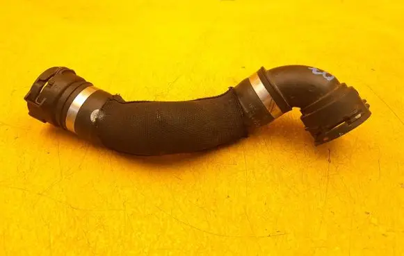 Audi Q7 4M Engine coolant pipe/hose 4G0122293M 4G0122101AJ