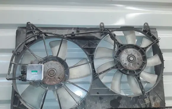 Electric radiator cooling fan