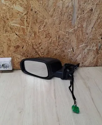 Front door electric wing mirror