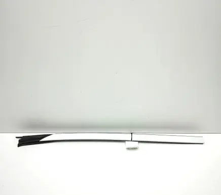 BMW X6 G06 Windshield trim 7465340