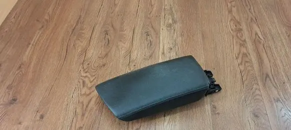 Renault Megane IV Armrest 969109180R