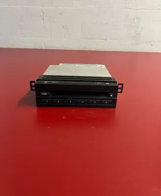 BMW X5 E70 CD/DVD changer 9133085 65129133085