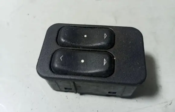 Opel Zafira A Electric window control switch 13363201 90561088 2603040919