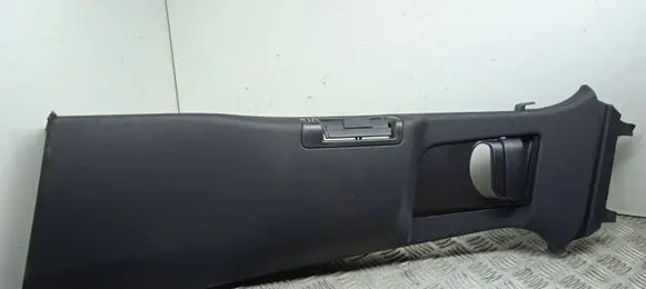 Volvo XC60 (B) pillar trim (top) 31425695