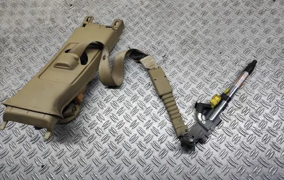 Honda Civic Front seatbelt 81450SMGE110M4