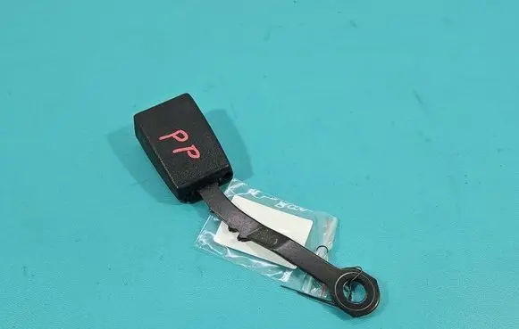 Mercedes-Benz E W124 Front seatbelt 1248600269 IMPRK1471099