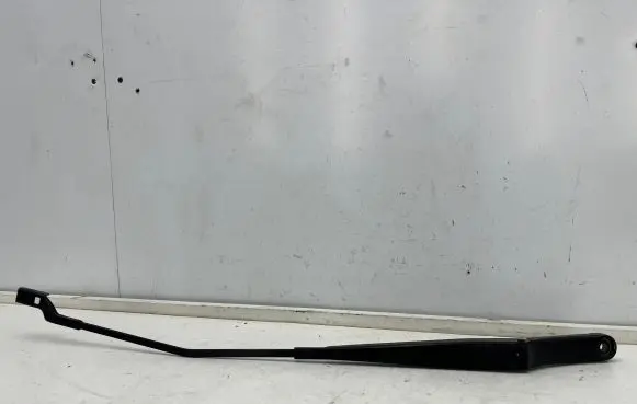 Volkswagen Golf VII Front wiper blade arm 5G1955410a