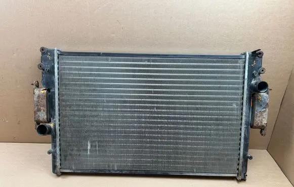 Iveco Daily 4th gen Coolant radiator