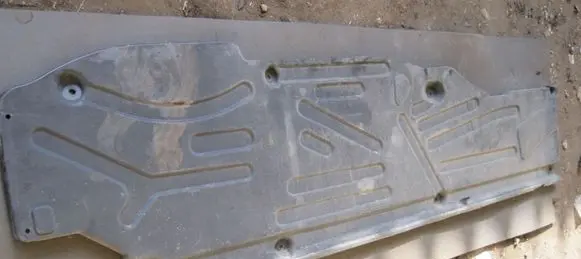 Mercedes-Benz CLK A209 C209 Engine splash shield/under tray 2036191138