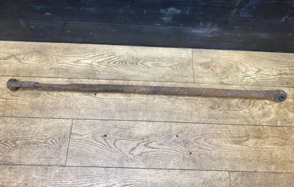 Opel Vivaro Rear strut bar