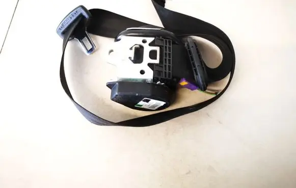 Audi A6 S6 C6 4F Front seatbelt 4f0857706