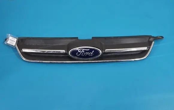 Ford C-MAX II Front bumper upper radiator grill AM51R8200C IMPRK1575153