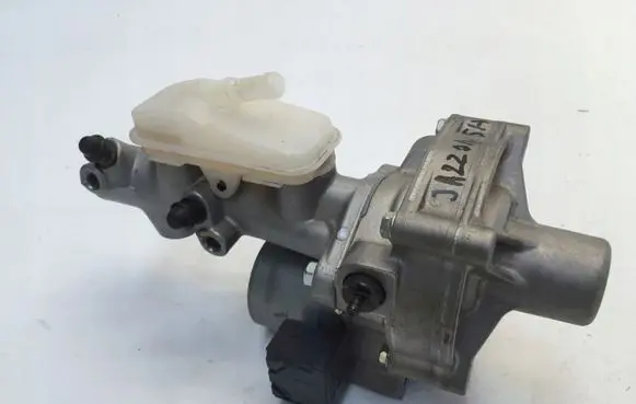 Honda Jazz IV GR Crosstar Master brake cylinder EBU098