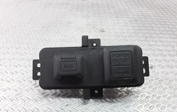 Honda CR-V Cigarette lighter rear 83416SWA
