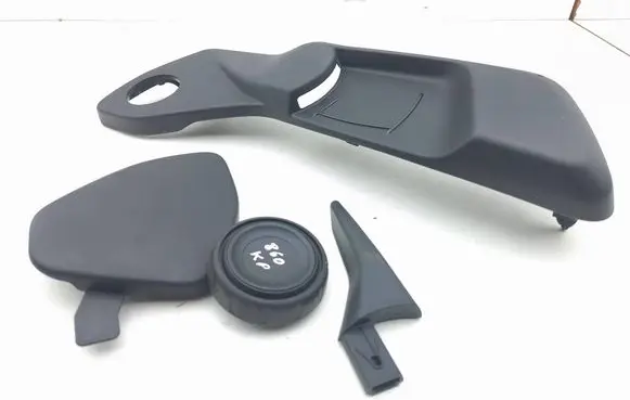 Peugeot 2008 II Seat trim 9824492380