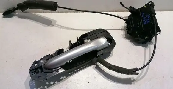Renault Megane III Loading door lock 806060041R