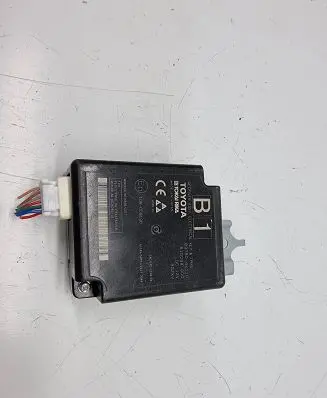 Toyota RAV 4 (XA50) Other control units/modules 897b042110