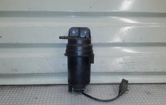 Iveco Daily 35.8 - 9 Fuel filter housing 42566526