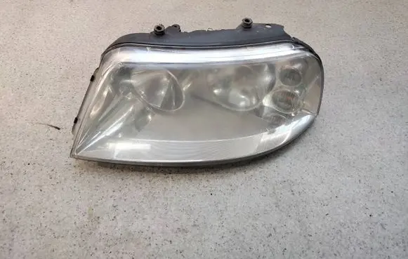 Volkswagen Sharan Headlight/headlamp 