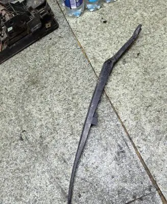 BMW 3 E46 Windshield/front glass wiper blade 